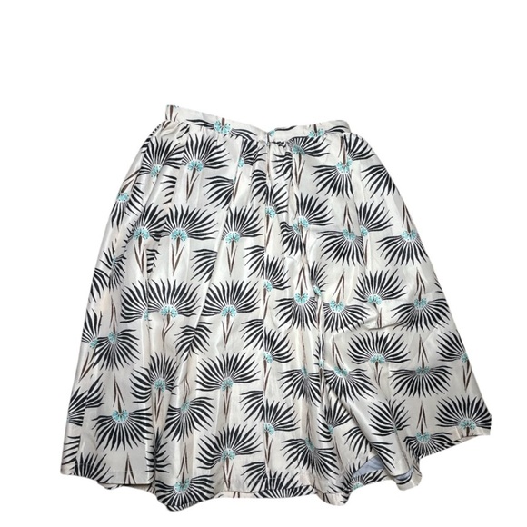 MAAC London Elegant Ecru Cream  Black Floral Print A-Line Knee Length Skirt Sz M - Picture 1 of 7